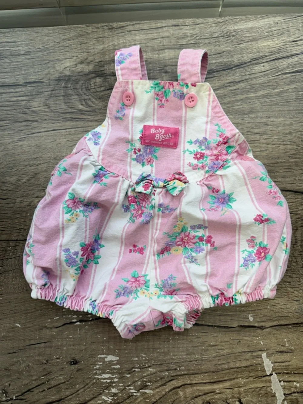 Vintage Oshkosh B’gosh Floral bubble‎ romper size 3-6 months